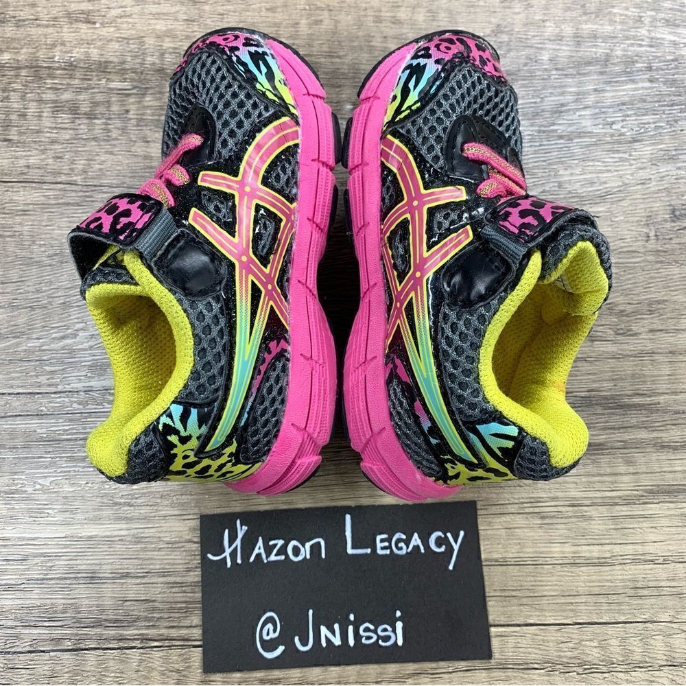 Asics~Toddler Girl’s~Turbo TS~Black/yellow/Pink Sneakers~Size 5k - Picture 6 of 8
